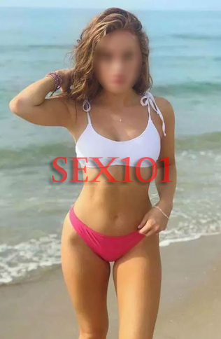 פלסטיק הוא שאפתן, רוצה מאהב