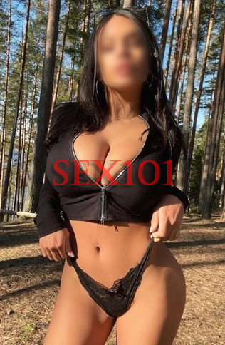 המודל, ביישן, מחפש מאהב