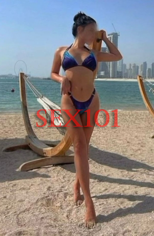 המורדים סקרן, עם ירכיים צרות