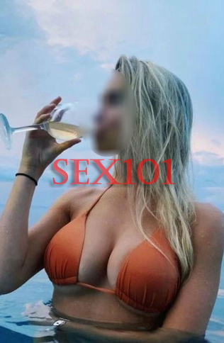 מחריש אוזניים יש לו פרצוף סקסי, צריכה מאהב